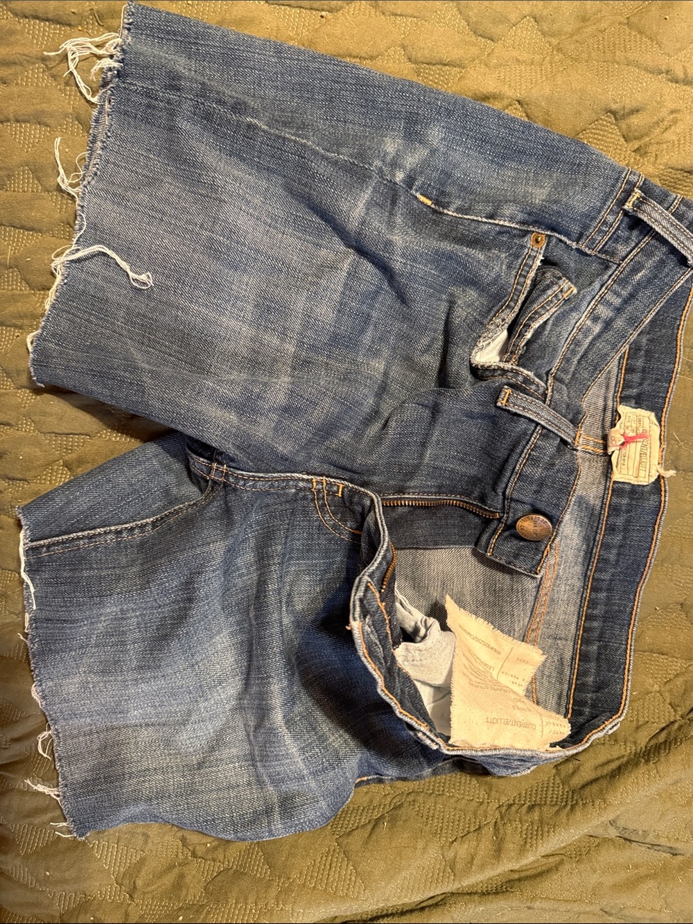 Current/Elliott Distressed Blue Denim Boyfriend Cutoff Shorts